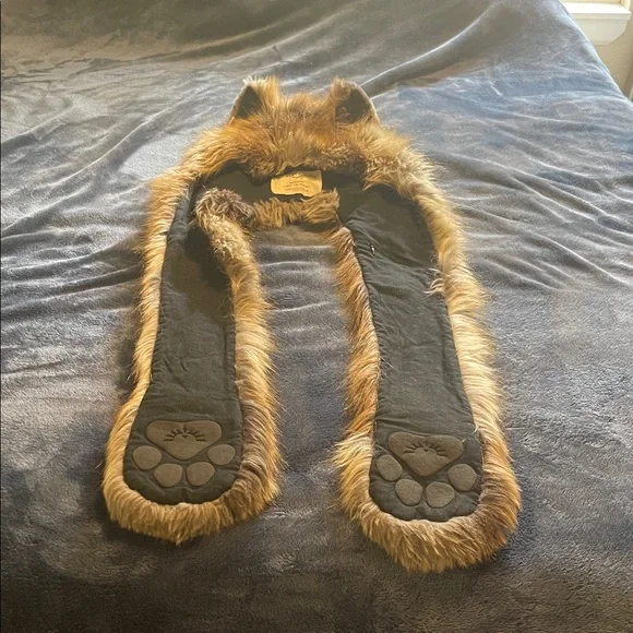 SpiritHoods Brown and Tan Faux Fur Hood - Picture 1 of 4